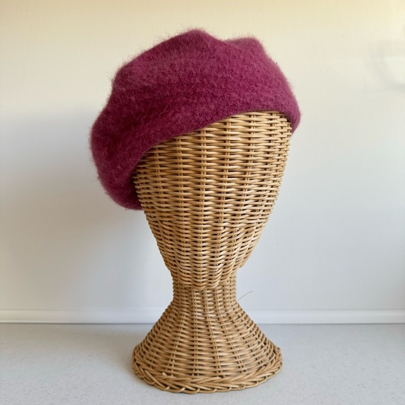 Vintage Lambswool & Angora Beret - Picture 1 of 9